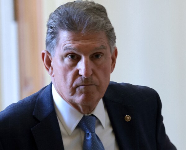 Manchin Ends Pipeline Push, Easing Path for Spending Bill
