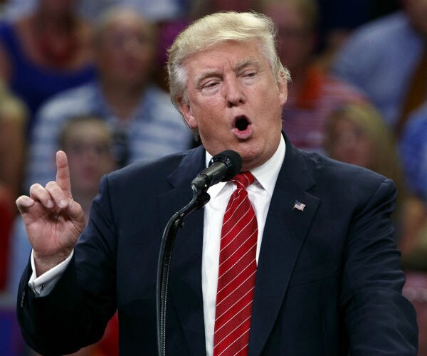 Trump: Corrupt Media Won't Cover 'Amazing' WikiLeaks Revelations