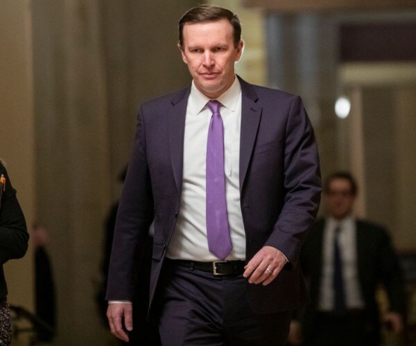 In Impeachment Aftermath, Senators to Visit President Zelenskiy in Ukraine