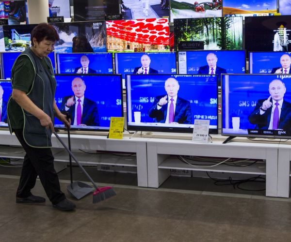 Putin Call-In TV Show Big Hit; Could That Be Next for Trump?