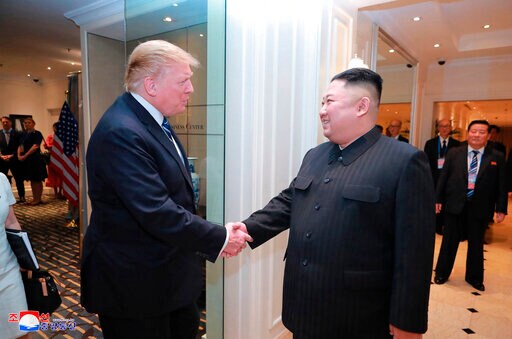 China Urges Lifting Sanctions as Part of US-N. Korea Talks