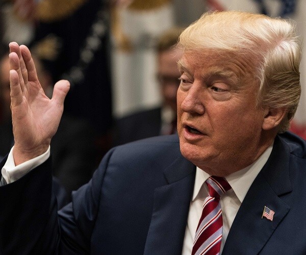 Mass Pardons Would Create Trouble for Trump