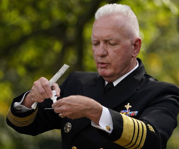 Trump Announces 150M Rapid Tests for States, Others