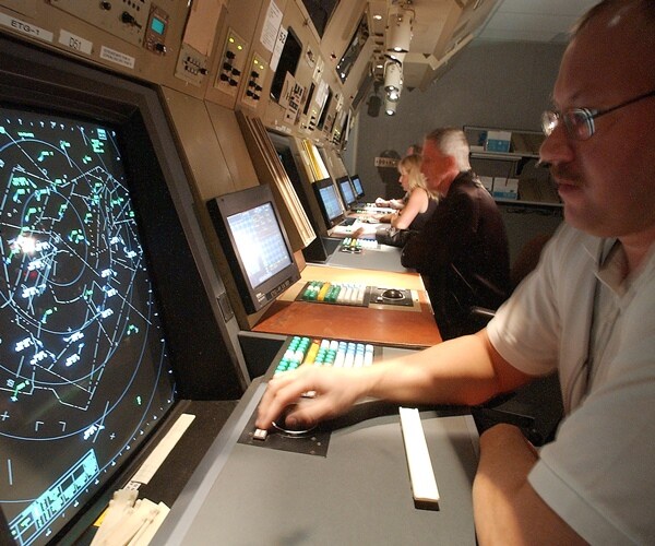 Glitch That Canceled 400 Flights Is Fixed