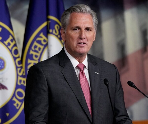 kevin mccarthy speaks at press conference