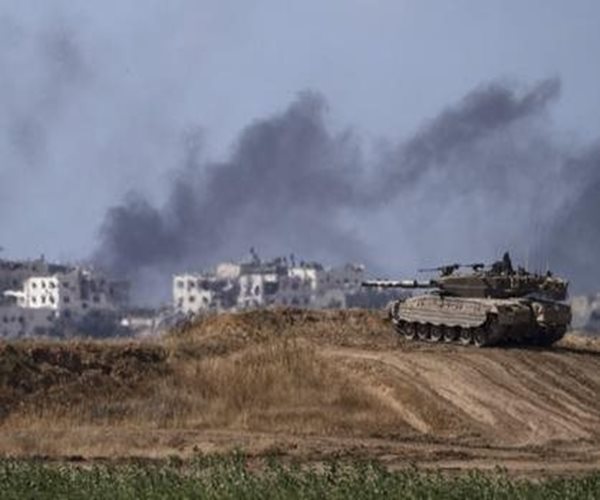 Nearly 500K People Flee Fighting in Rafah, N. Gaza, UN Says