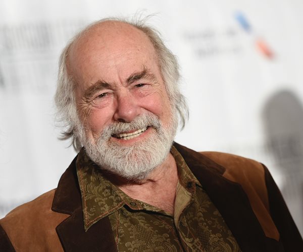 Grateful Dead Lyricist Robert Hunter Dead at 78