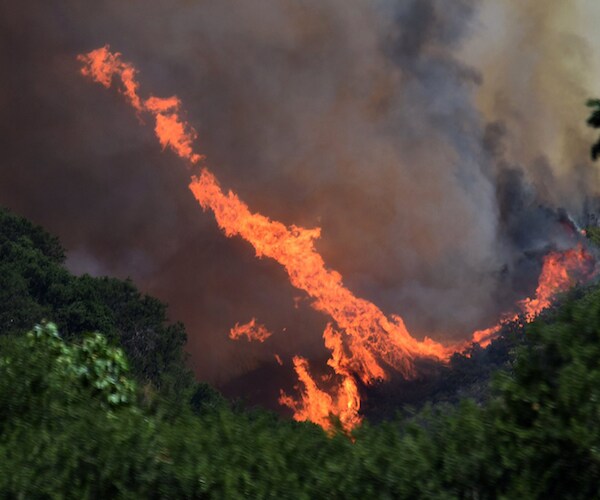 California Wildfire Evacuations Ordered as Temperatures Rise