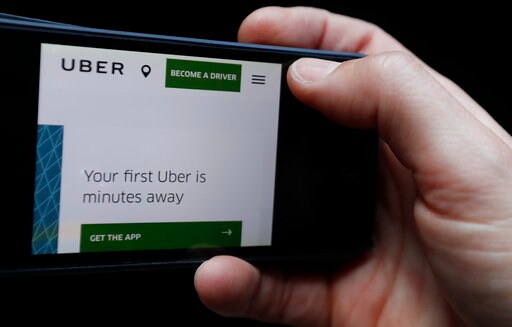Uber CEO Apologizes to Users for Company's Mistakes