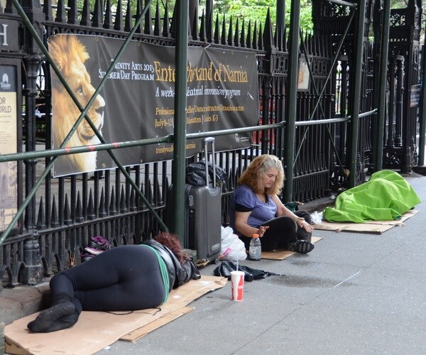 New York Eyes Luxury Rental Buildings in Search for Homeless Fix