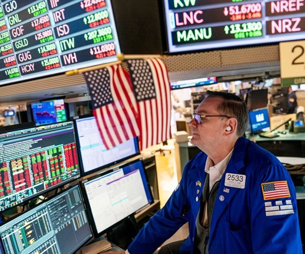 The Psychology of Investing in a Zero-Risk Illusion