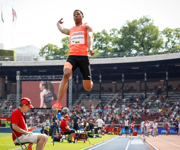 Juan Miguel Echevarria Makes Longest Jump Since 1995
