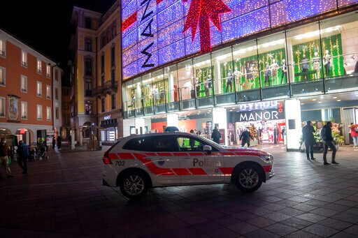Swiss Probe Knife Attack Injuring 2 as Possible Terrorism