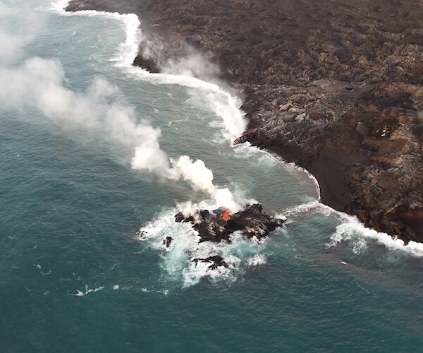 Lava Island: Hawaii Chain Grows Thanks to Kilauea's Flow
