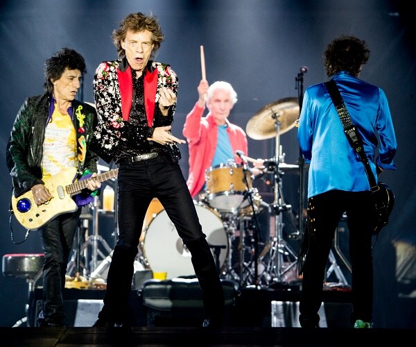 rolling stones perform onstage
