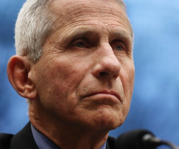 Top NIH Official Insists WH Hasn't 'Muzzled' Him on Virus