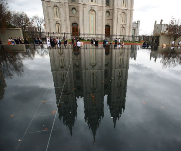 Mormon Leaders Strengthen Rules Against Guns in Church