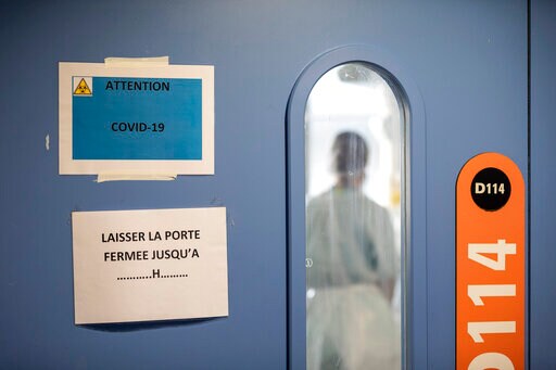 France Fast-tracks Citizenship for Foreign Virus Fighters