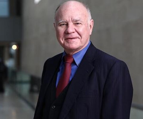 Marc Faber: Overextended Market Poised to Plunge in 'Avalanche'