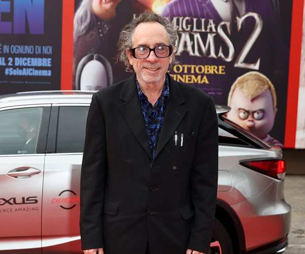 Tim Burton arrives on the red carpet