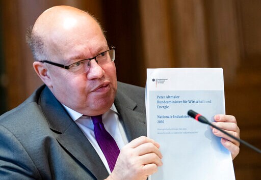 German Factory Production Slips, Raising New Economic Fears