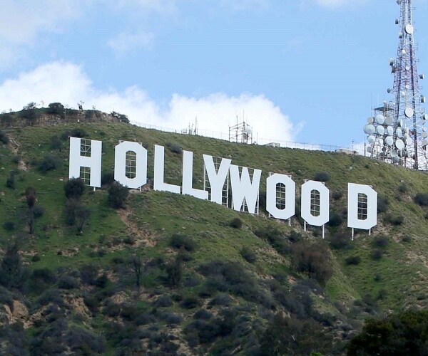 hollywood sign