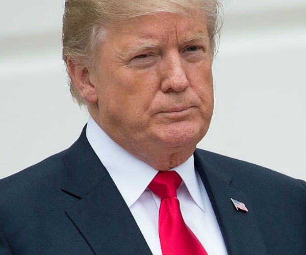 Poll: Voters Disapprove of Trump, NFL Protesters