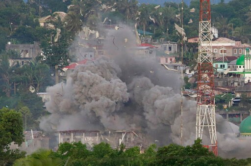 13 Philippine Marines Killed in Fighting with Militants