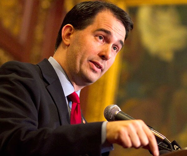 Walker Talks Iran, Immigration, and 2016 With Newsmax TV