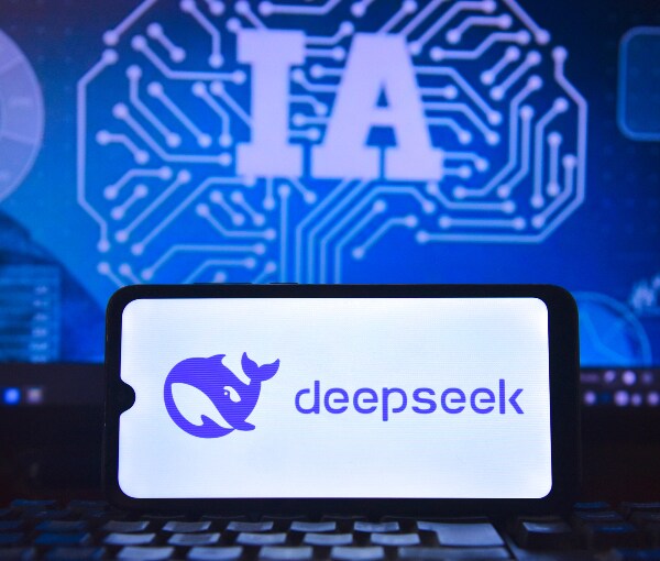 State Dept Warns of Alleged AI Thefts by DeepSeek, Other China Firms