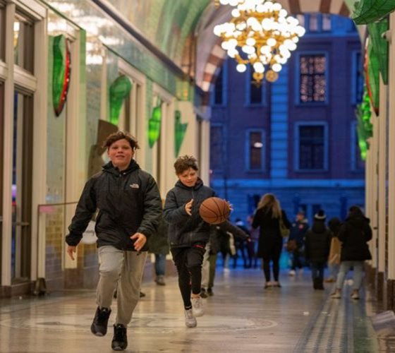 Children play in a locked-down Amersterdam