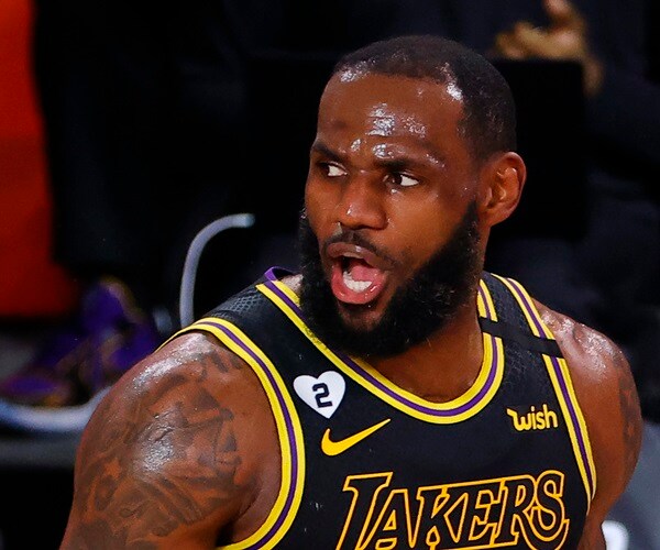 LeBron, Sports Figures Decry Ruling in Breonna Taylor Shooting