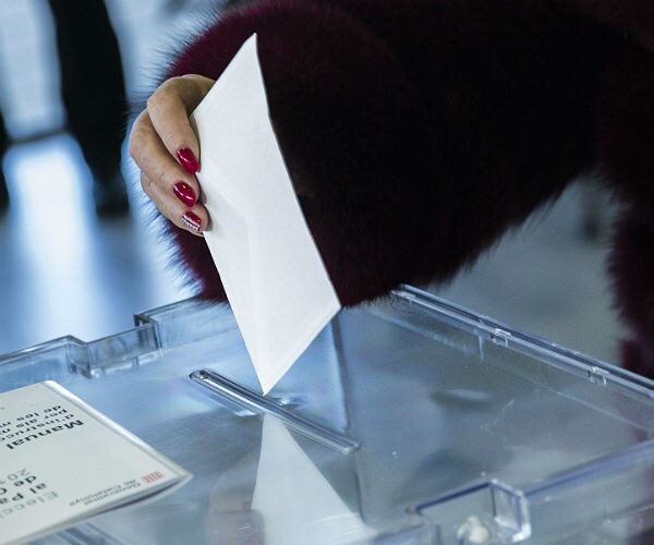 Poll: 60 Percent Say Trump Not Doing Enough to Stop Election Interference 