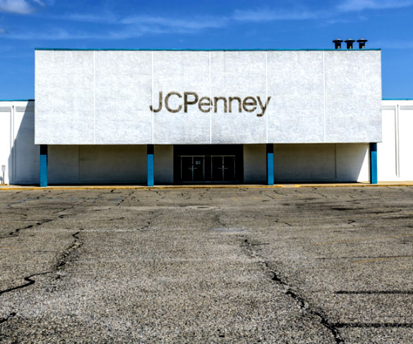 JC Penney Extends a Gloomy Week for Retailers