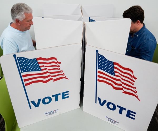 Wall Street Gains on Election Day as Tech, Chips Rise