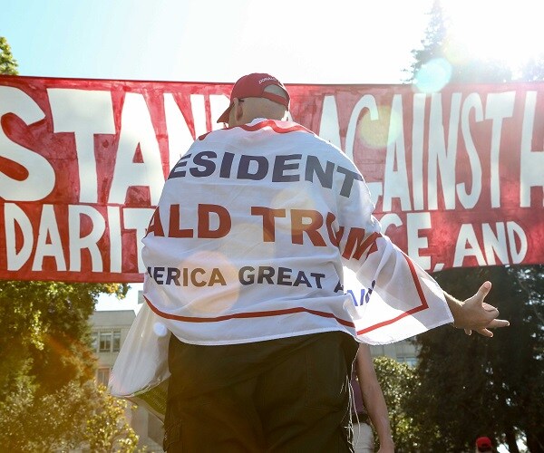 Identity Politics of the Right Led by Trump