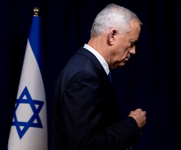 member of middle east government cabinet resigns  