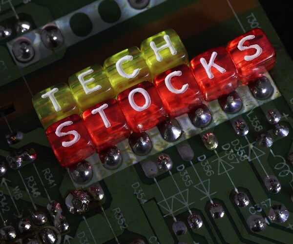 Nasdaq Ends Sharply Lower in Tech Sell-off