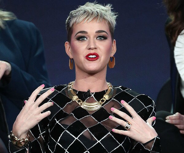 'American Idol' Contestant: Katy Perry Kiss Not Harassment