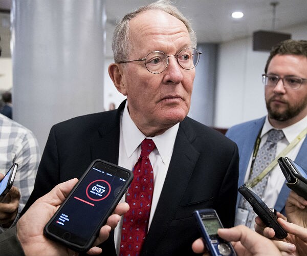 Sen. Lamar Alexander on Fixing ACA: 'I'm Not a Magician' 