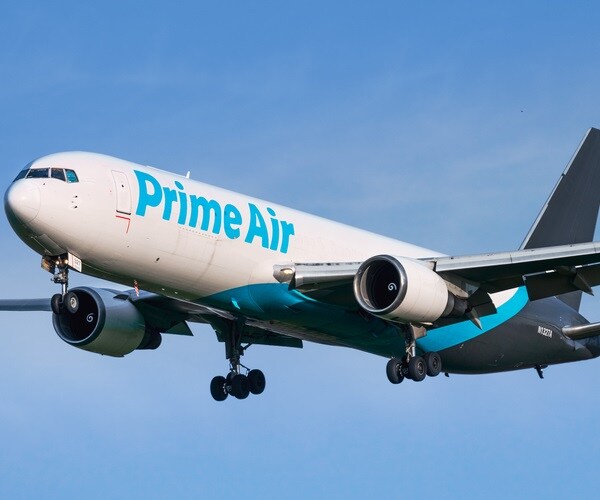 Amazon Leases 12 Aircraft to Bolster Air Cargo Fleet