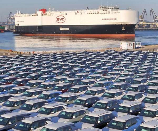 Tesla Loses Title to BYD as World's Biggest EV Maker