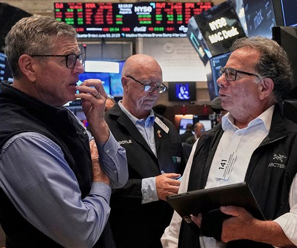 Wall St Muted, With Focus on Retail, Jackson Hole