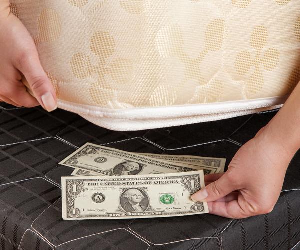 Keeping Money at Home Can Be Costly for Investors