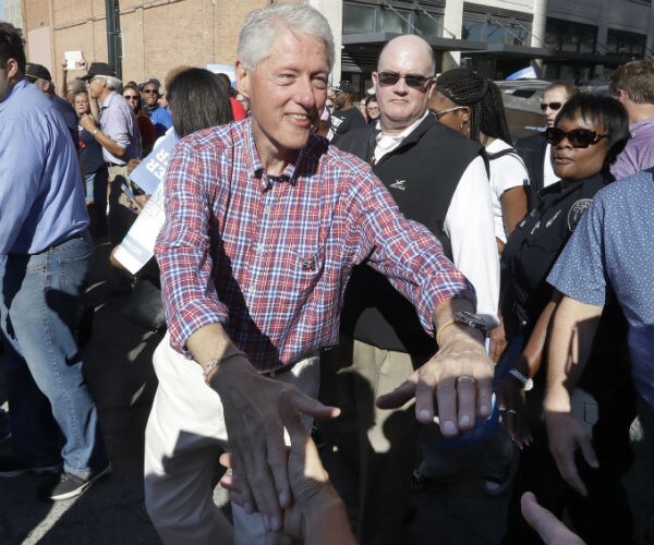 Bill Clinton: Trump Skilled at 'Rubbing Salt' in Americans' Wounds