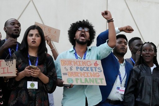 As UN Climate Talks near Crunch Time, Activists Plan 'day of Action' to Press Negotiators