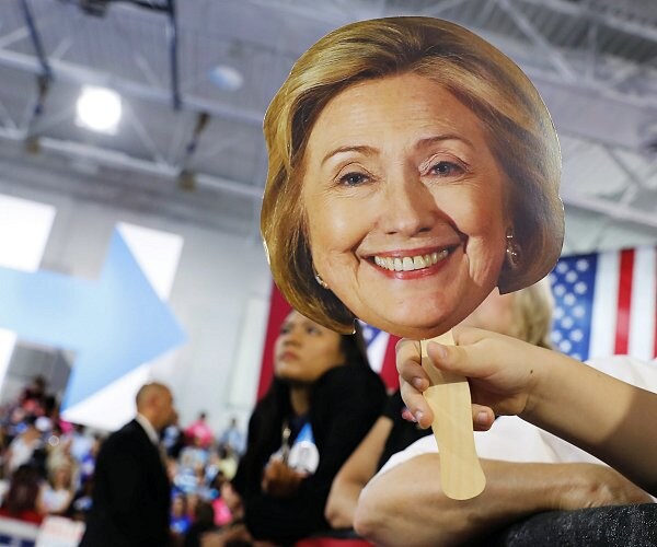 Jumping Ship Will Ensure a Hillary Win, Say Pollsters