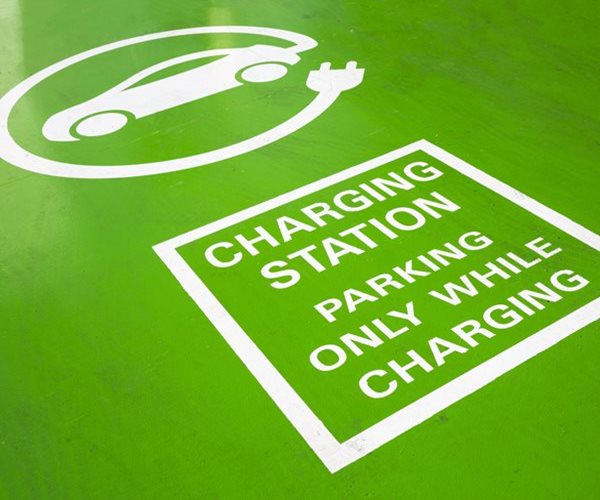 Lauren Fix, The Car Coach: Find Out How You Can Get $7,500 in EV Tax Credits Now