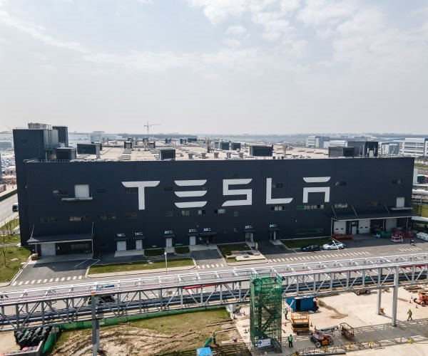 Tesla to Reduce Output at Shanghai Plant