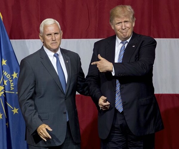 Trump VP Pick Mike Pence Wears His Opposition to 2008 Bank Bailouts With Pride